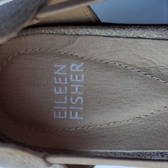 Eileen Fisher gold tone open toe loafer shoe hardly worn 6.5 slight wedge - Picture 3 of 7